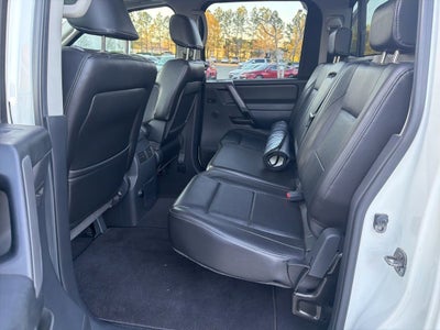 2009 Nissan Titan LE