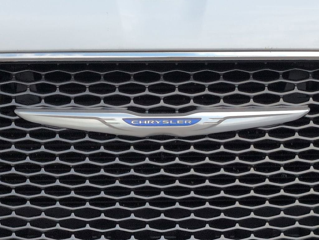 2019 Chrysler 300 Limited