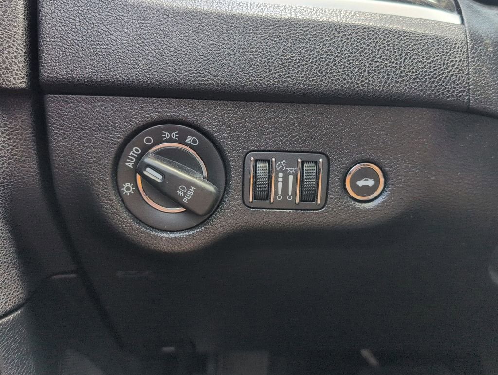 2019 Chrysler 300 Limited