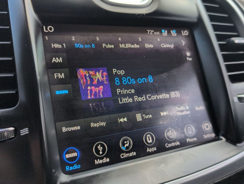 2019 Chrysler 300 Limited