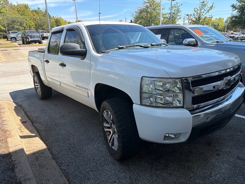 2007 Chevrolet Silverado 1500 LT w/1LT