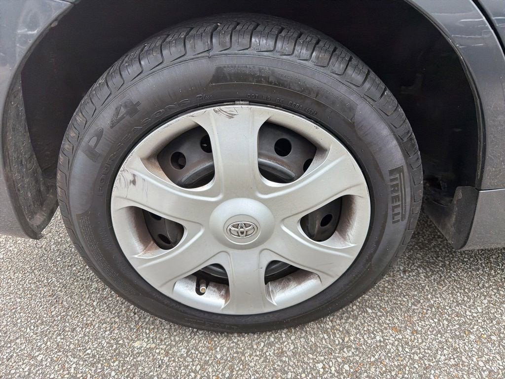 2010 Toyota Matrix BASE