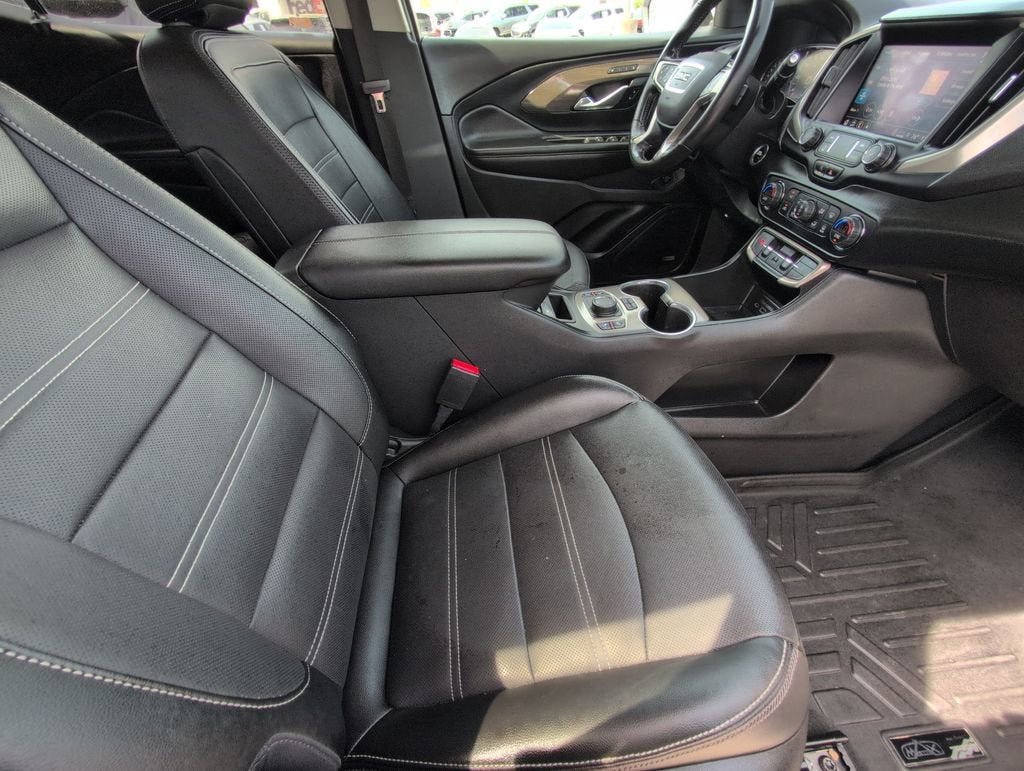 2022 GMC Terrain Denali