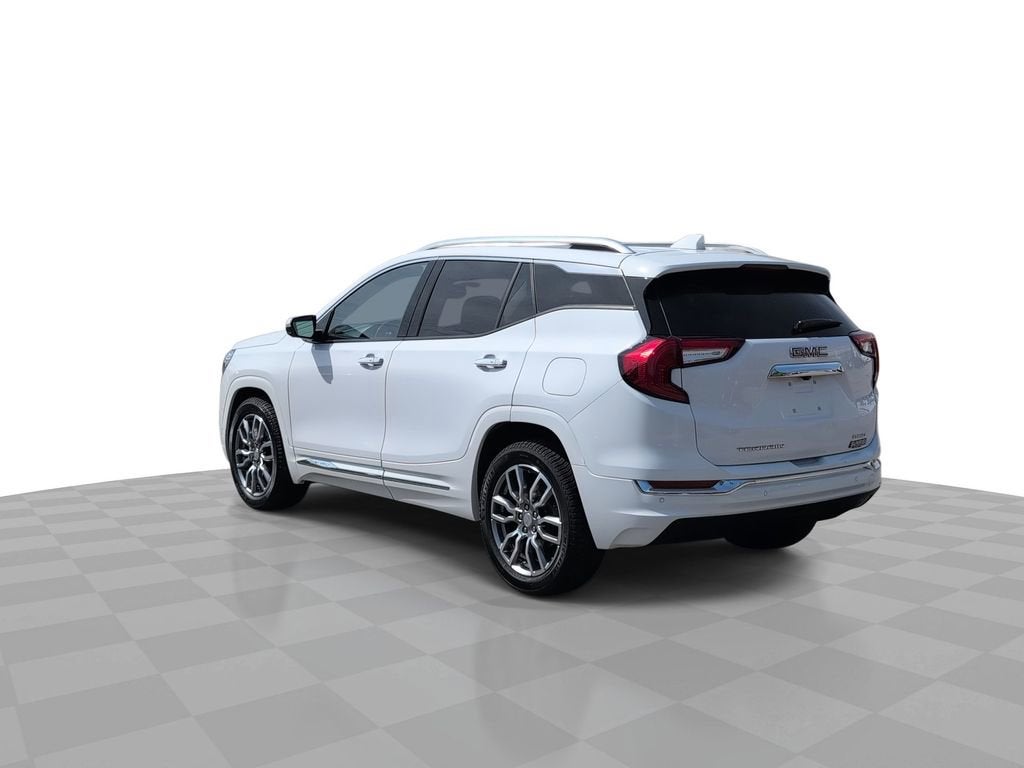 2022 GMC Terrain Denali