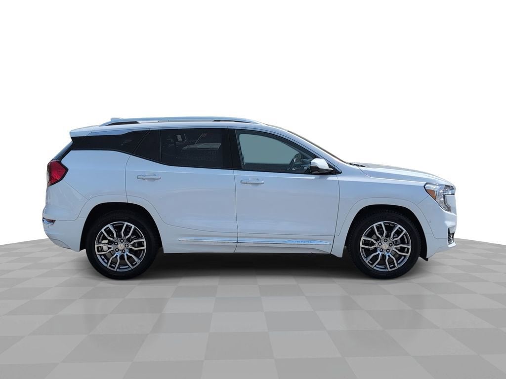 2022 GMC Terrain Denali