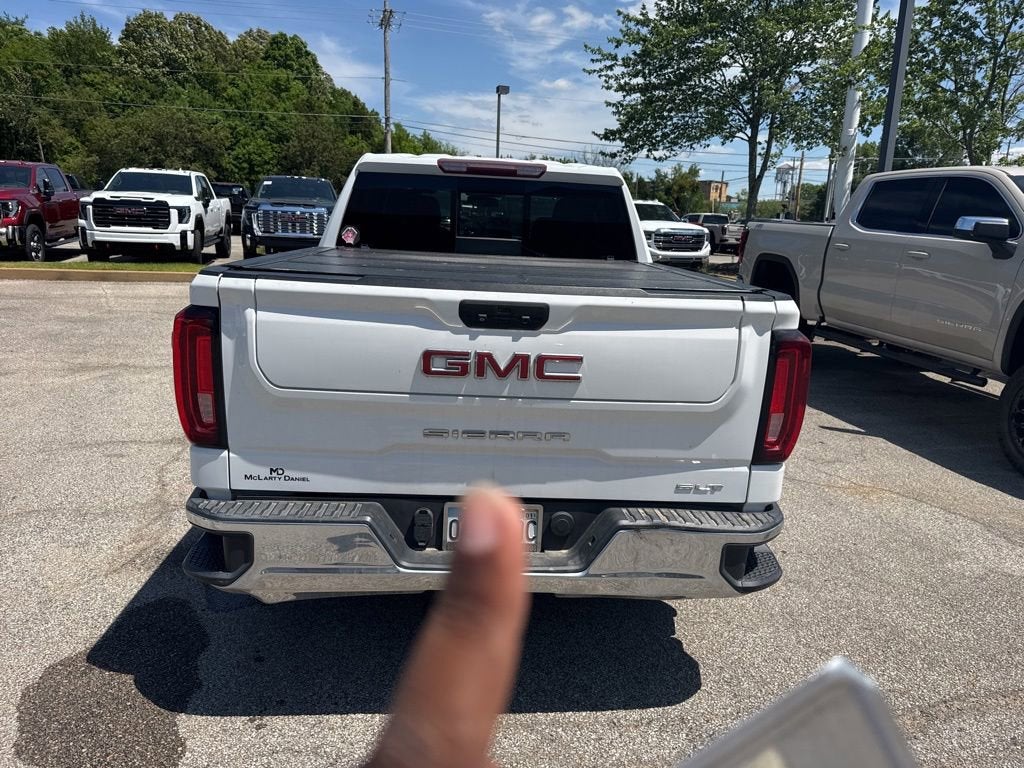 2021 GMC Sierra 1500 SLT