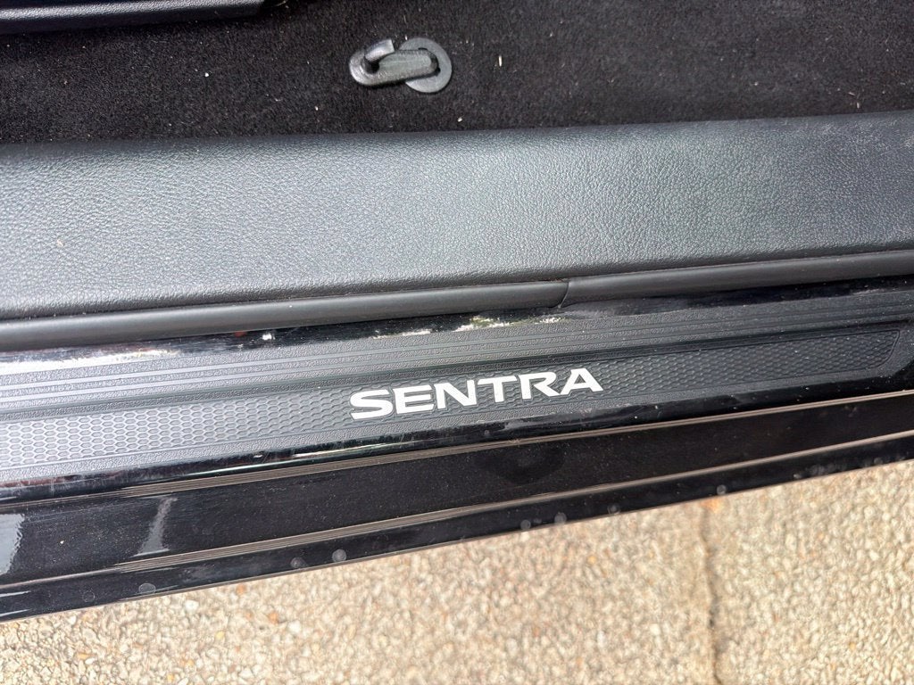 2023 Nissan Sentra SV Xtronic CVT