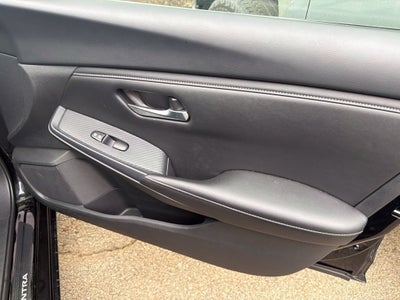 2023 Nissan Sentra SV Xtronic CVT