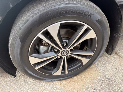 2023 Nissan Sentra SV Xtronic CVT