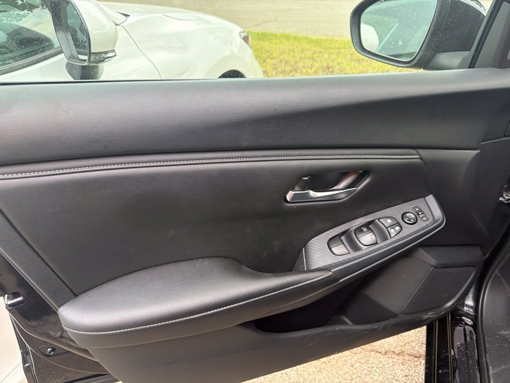 2023 Nissan Sentra SV Xtronic CVT