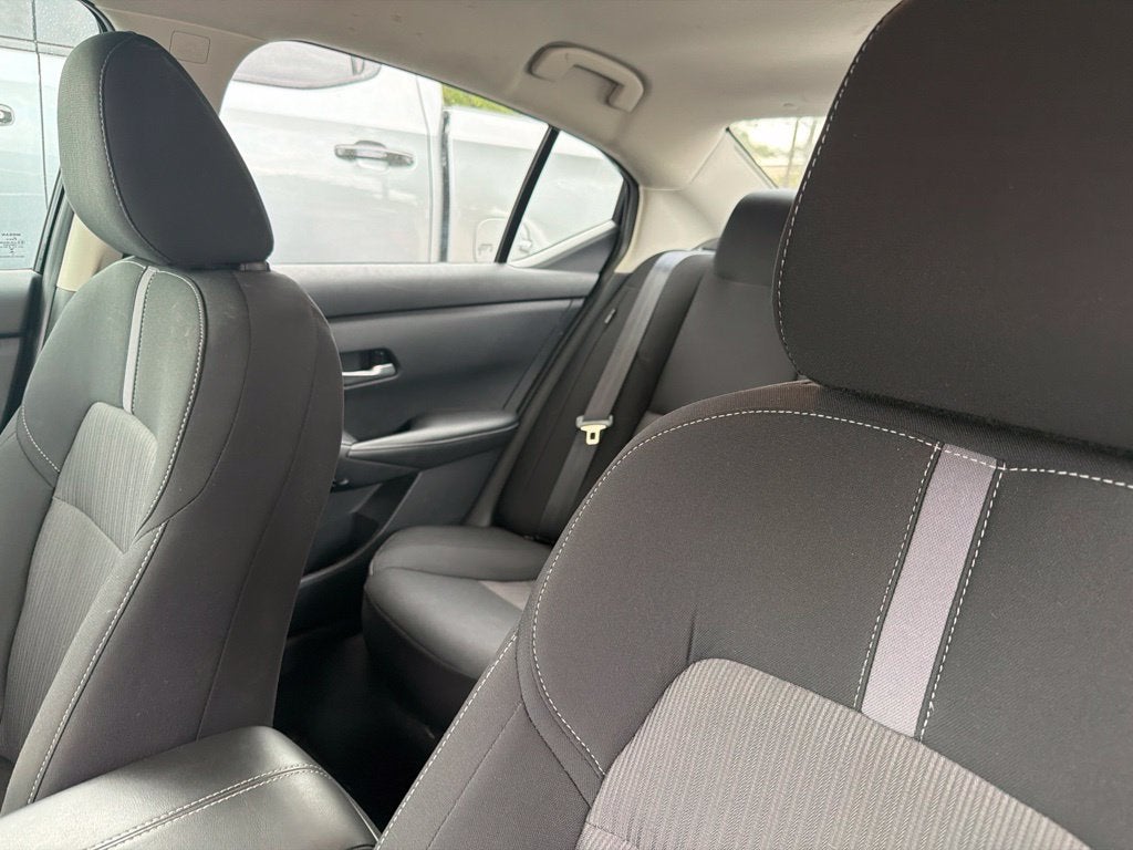 2023 Nissan Sentra SV Xtronic CVT