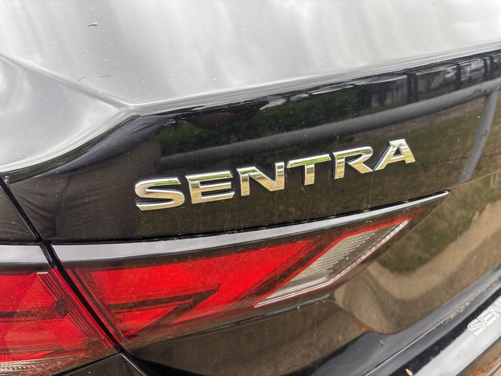 2021 Nissan Sentra SV Xtronic CVT
