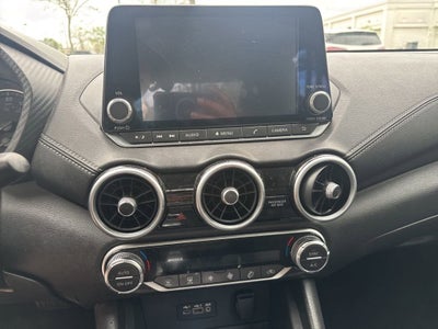 2021 Nissan Sentra SV Xtronic CVT