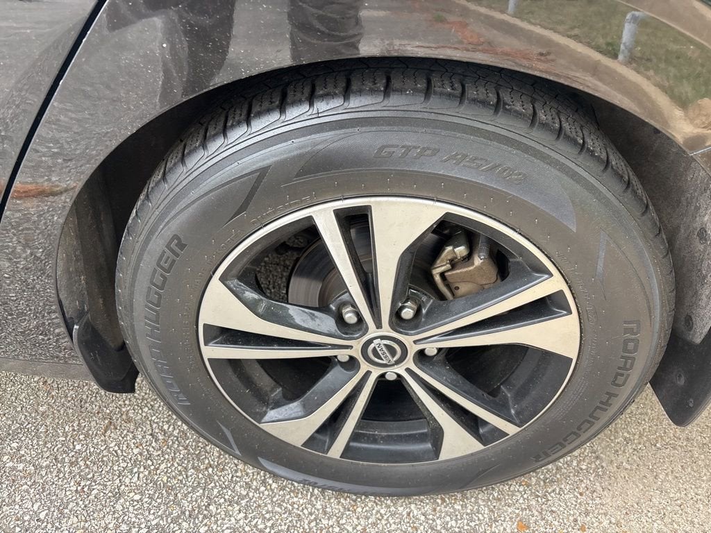 2021 Nissan Sentra SV Xtronic CVT