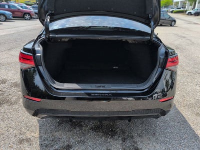 2022 Nissan Sentra SV Xtronic CVT