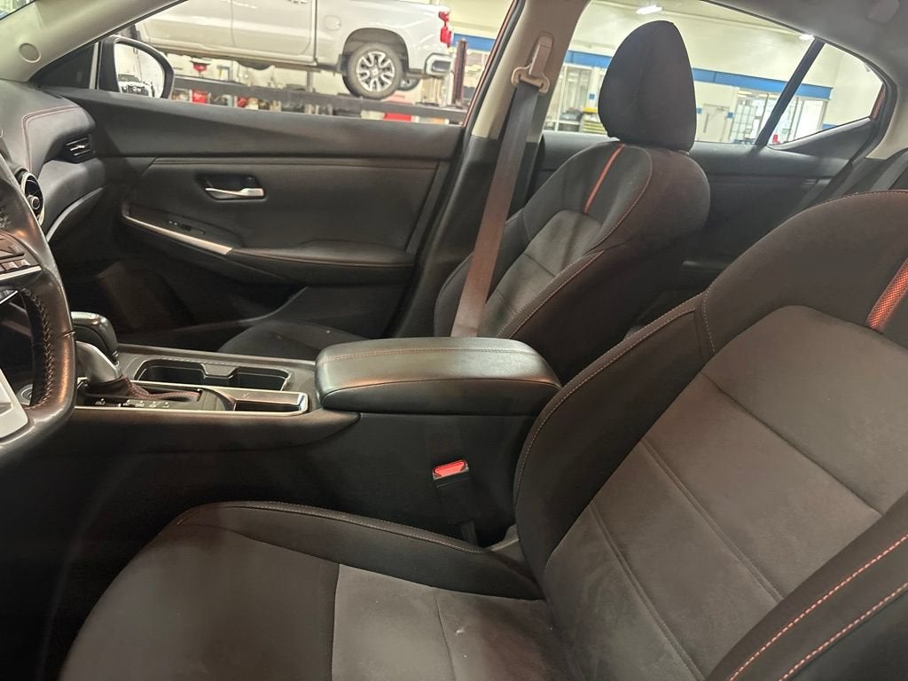 2024 Nissan Sentra SR Xtronic CVT