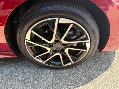 2024 Nissan Sentra SR Xtronic CVT