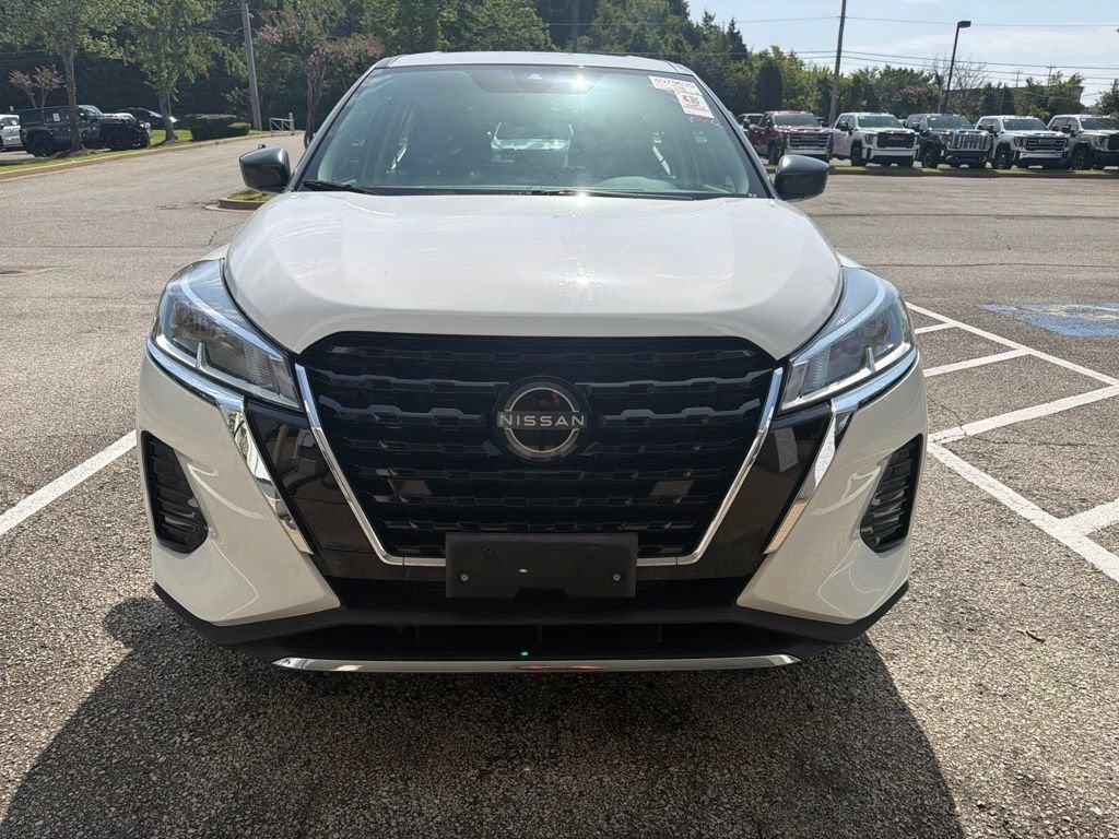 2024 Nissan Kicks S