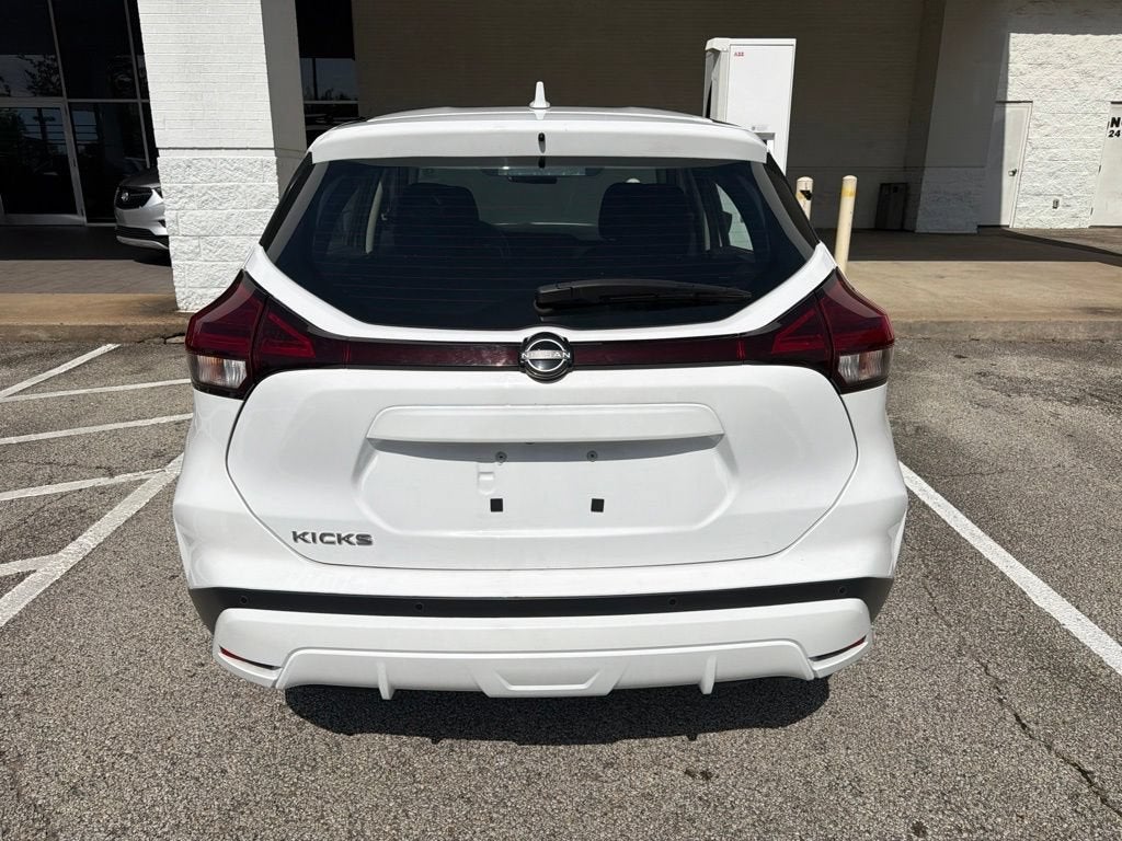 2024 Nissan Kicks S