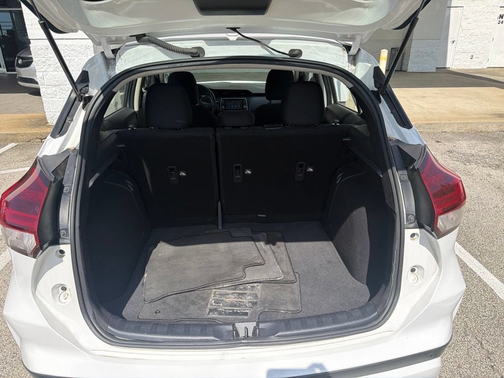 2024 Nissan Kicks S