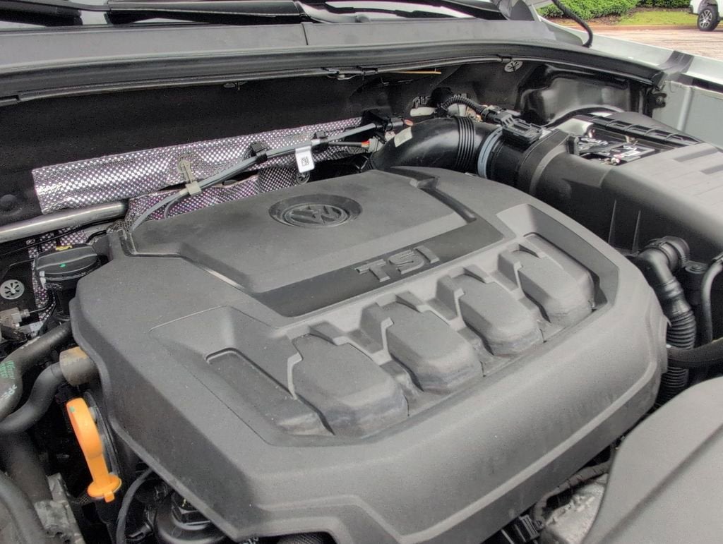 2023 Volkswagen Tiguan 2.0T SEL R-Line