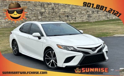 2018 Toyota Camry SE