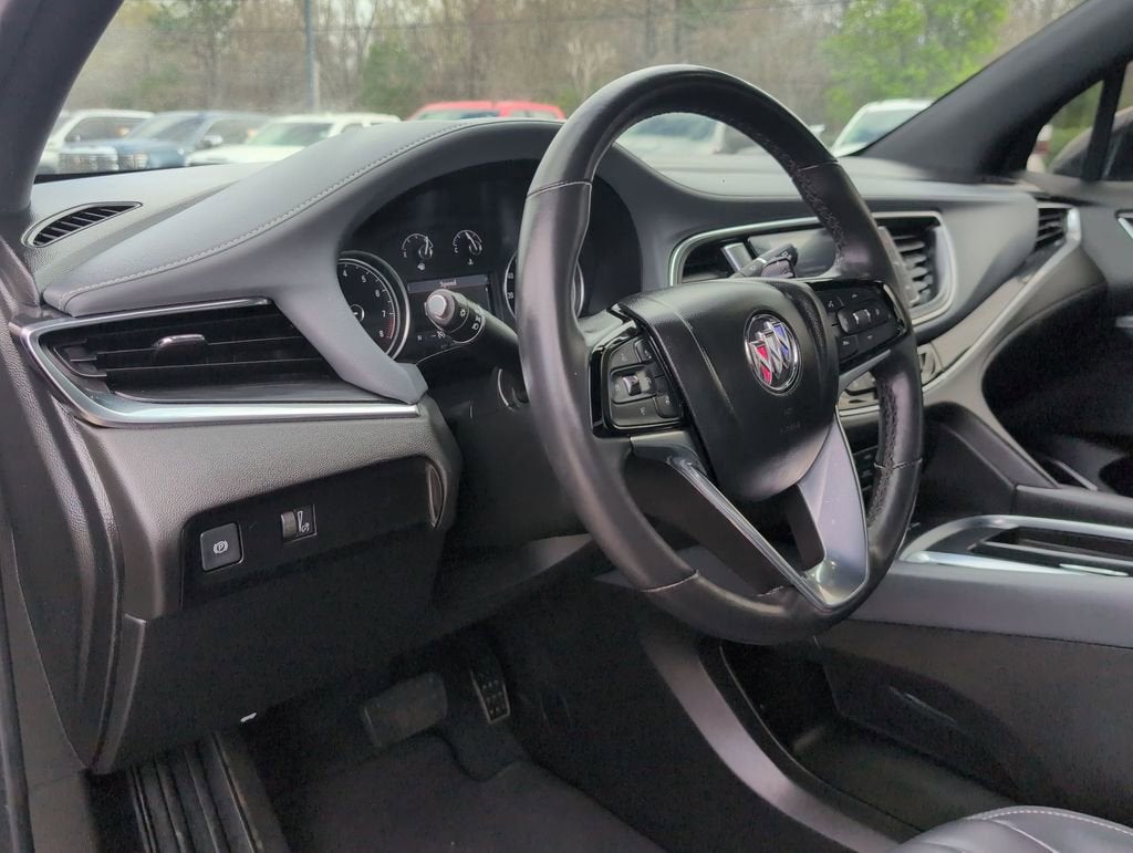 2022 Buick Enclave Essence