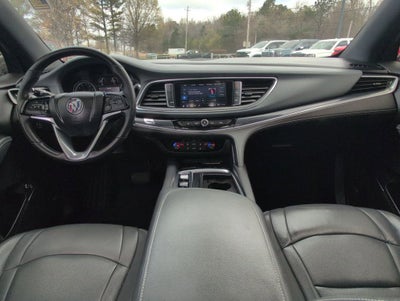 2022 Buick Enclave Essence