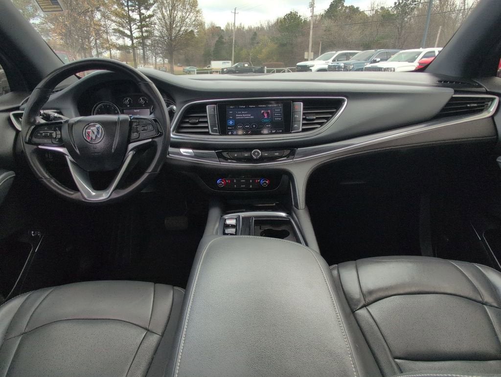 2022 Buick Enclave Essence