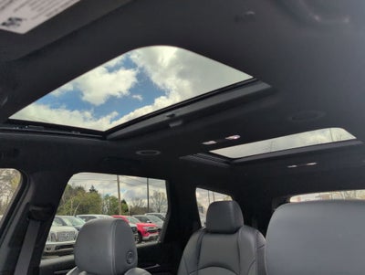 2022 Buick Enclave Essence