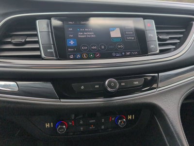 2022 Buick Enclave Essence