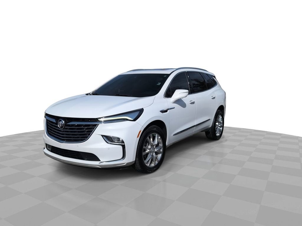2022 Buick Enclave Essence