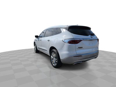 2022 Buick Enclave Essence