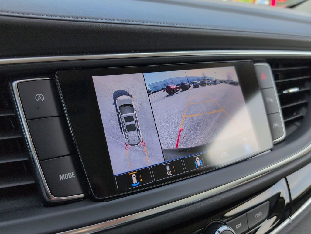 2022 Buick Enclave Avenir