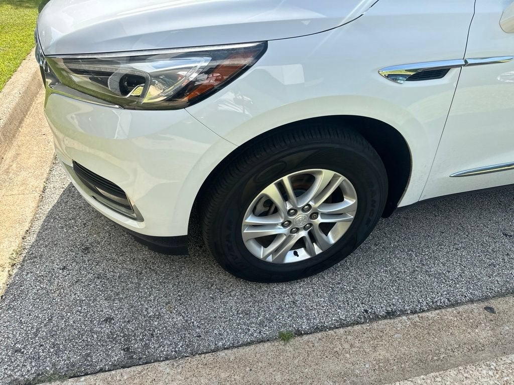 2018 Buick Enclave Essence