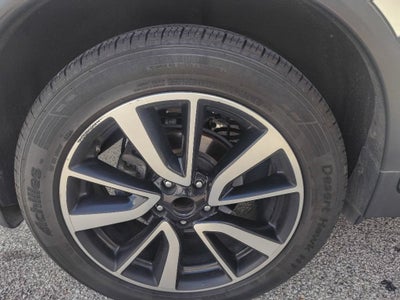 2020 Nissan Rogue SL FWD