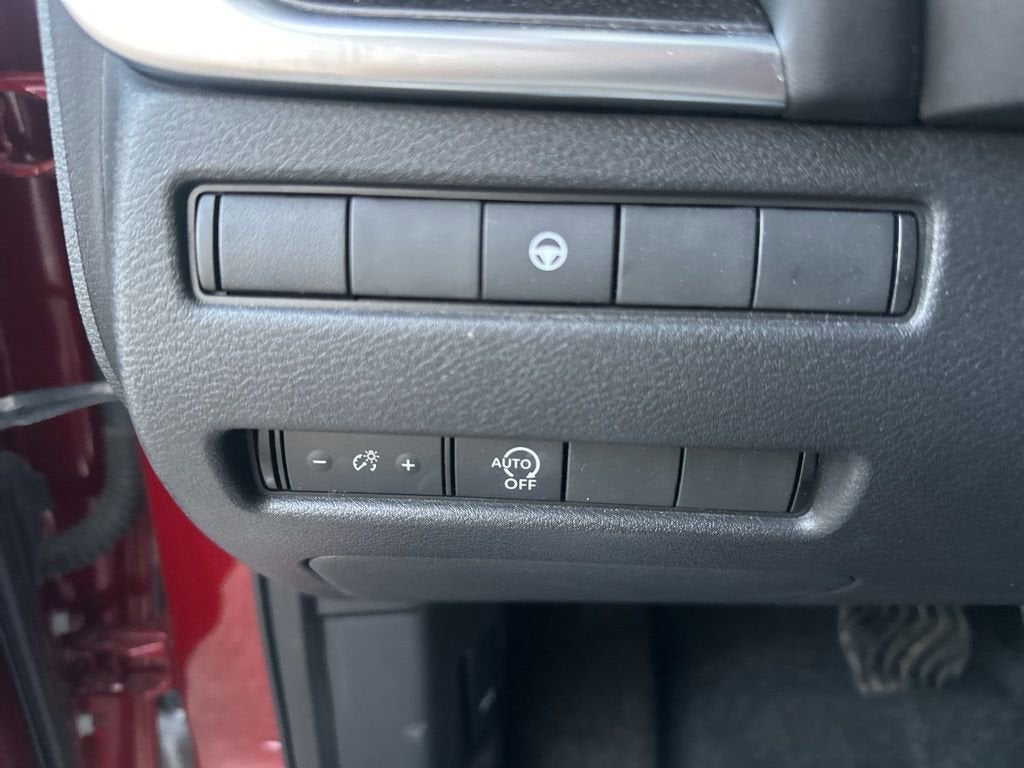 2023 Nissan Rogue SV FWD