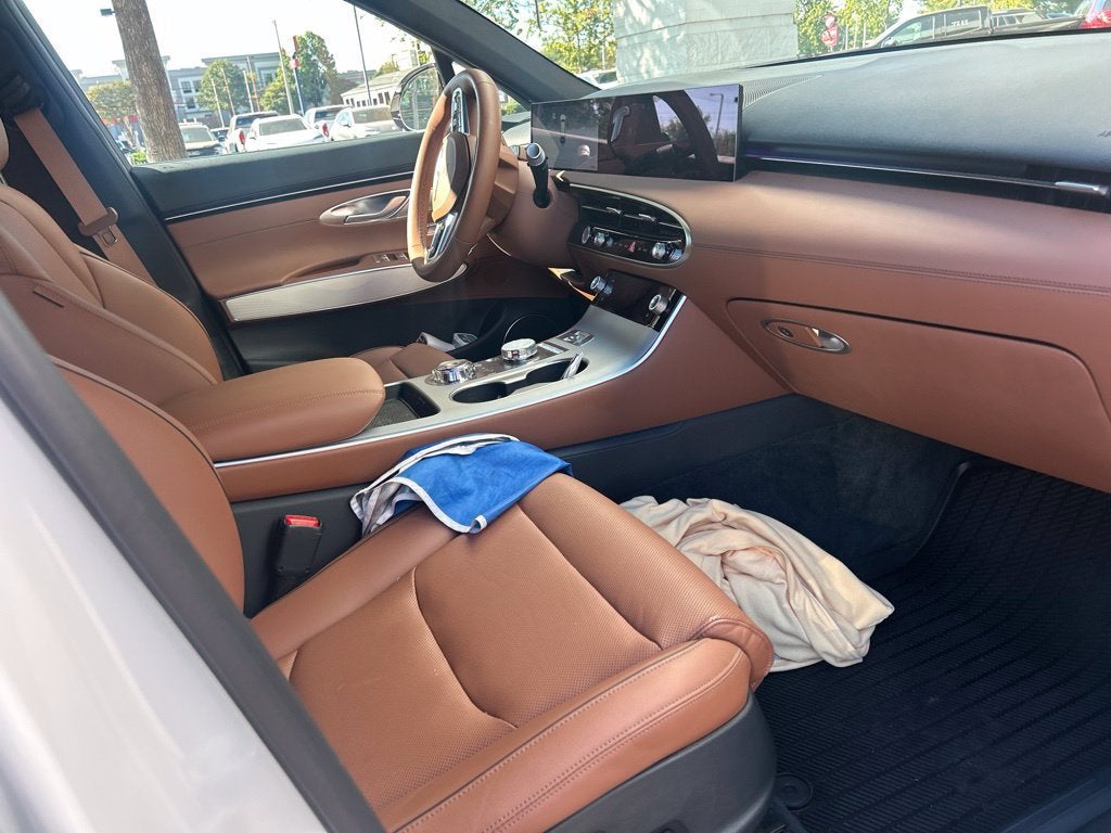2026 Genesis GV70 2.5T Advanced