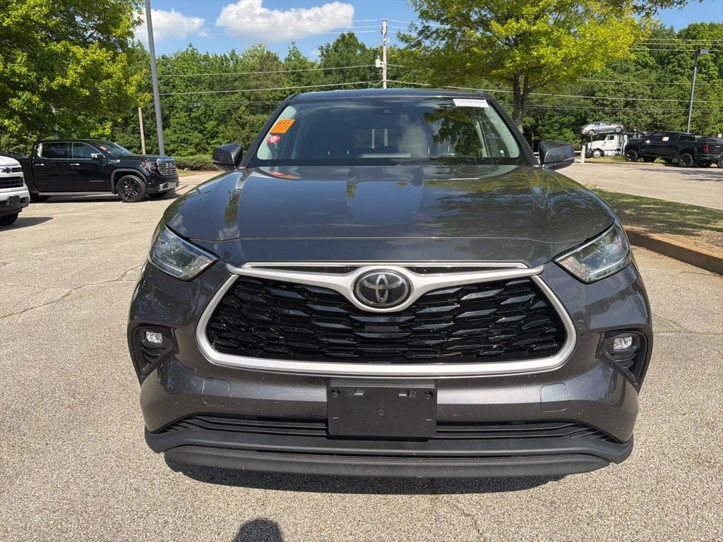 2021 Toyota Highlander LE