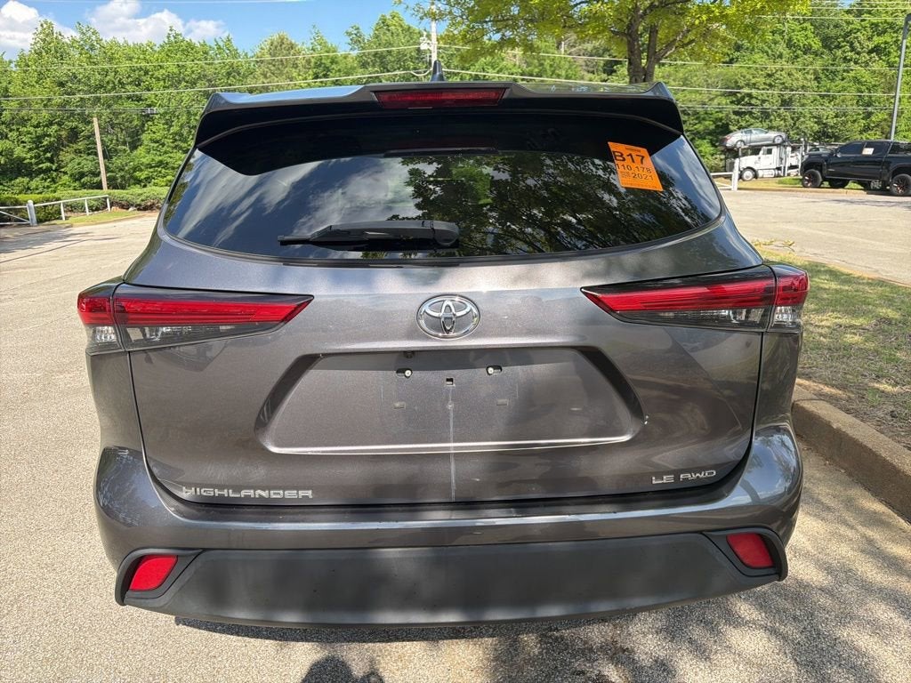 2021 Toyota Highlander LE