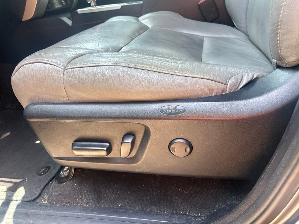 2015 Toyota Tundra SR5 5.7L V8