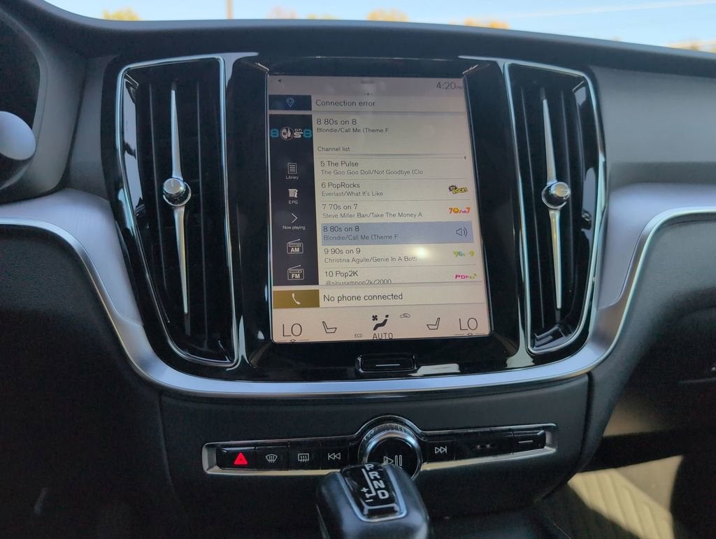 2020 Volvo S60 T5 Momentum