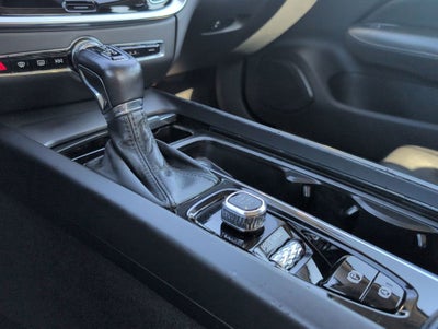 2020 Volvo S60 T5 Momentum