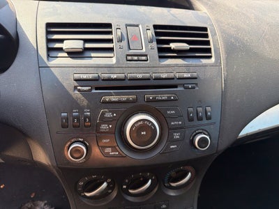 2013 Mazda Mazda3 i SV