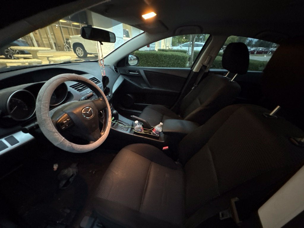 2013 Mazda Mazda3 i SV