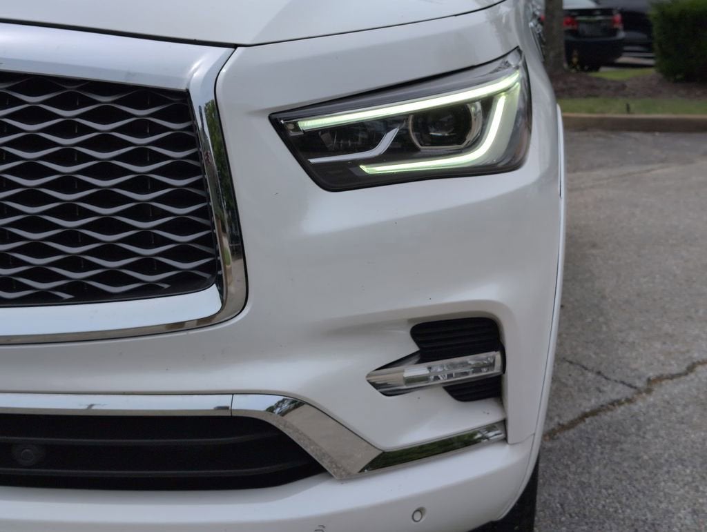 2022 INFINITI QX80 LUXE