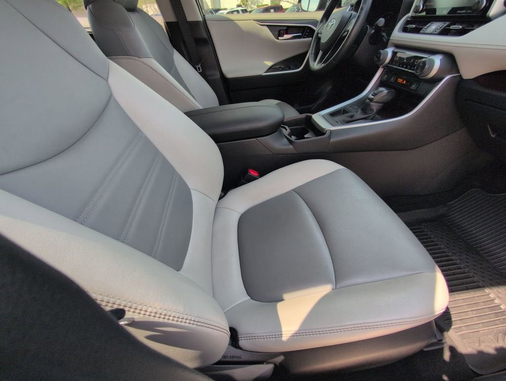 2020 Toyota RAV4 Limited