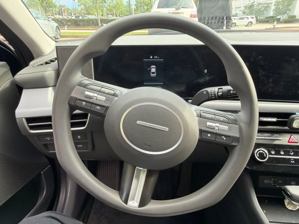 2025 Hyundai Sonata SE