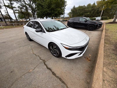2025 Hyundai Elantra SEL Sport