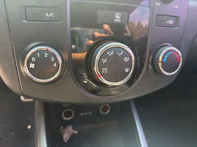 2010 Kia Forte Koup SX